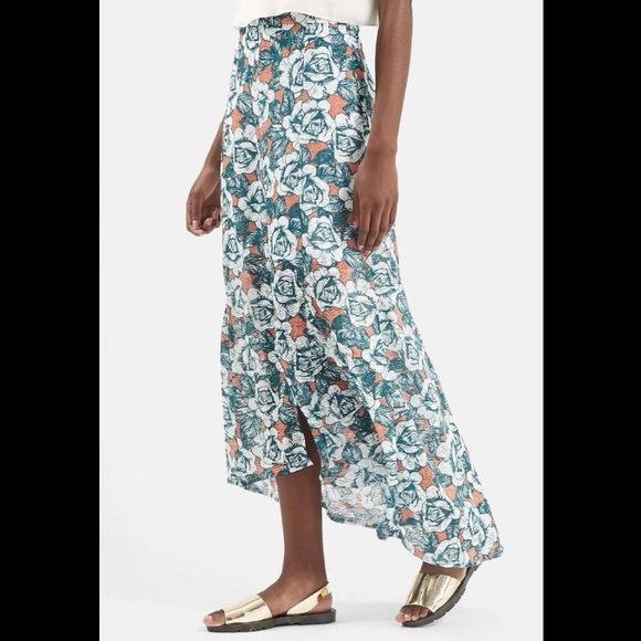 Topshop Dresses & Skirts - Top Shop Maxi Skirt